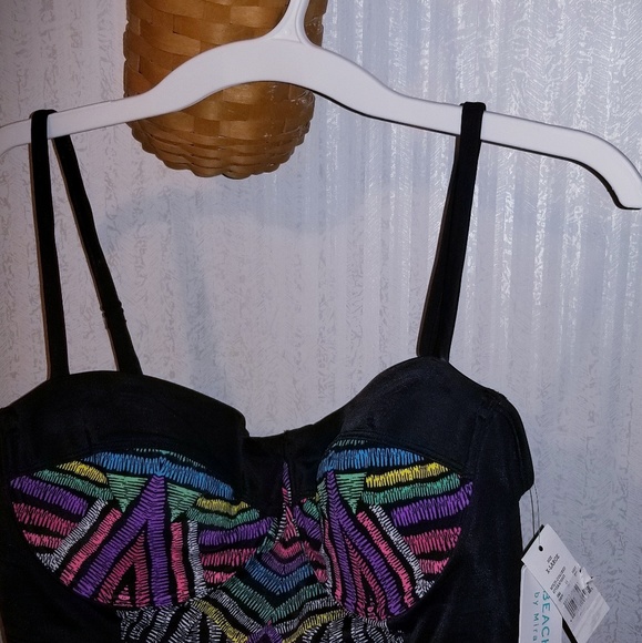 beach betty Other - Women plus size  bathing suit tank xlg.